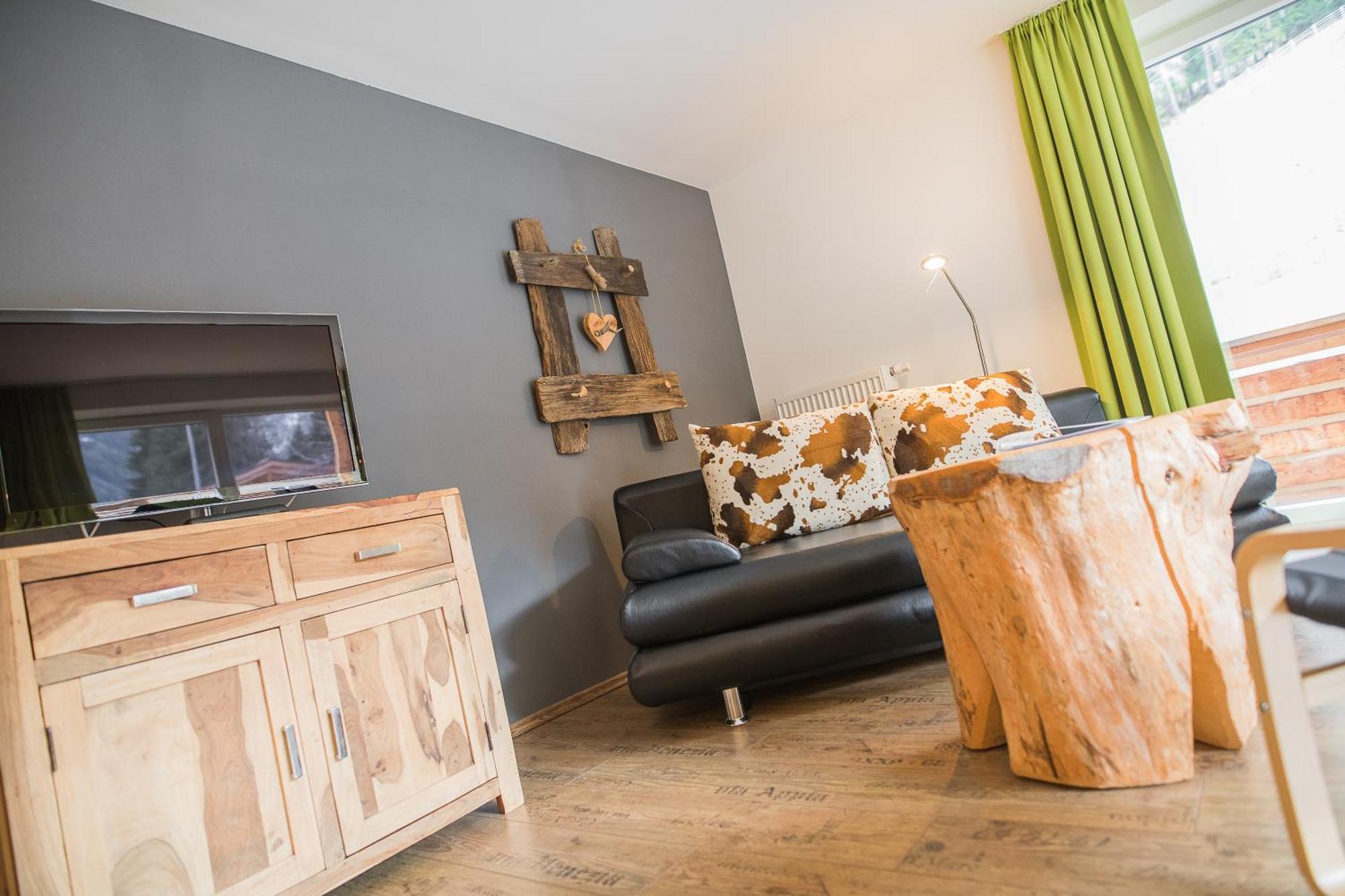 Residence Martell Mountains Esterno foto